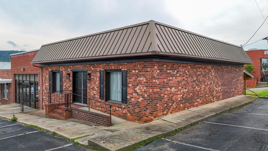 Photo of 120 Slusher Street, Stuart, VA 24171 (MLS # 109327)