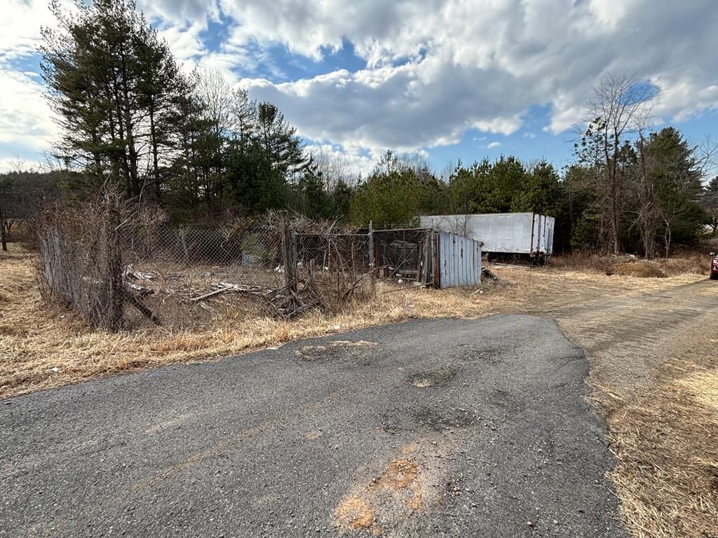 Photo of 1873 Howlett Street #none, Hillsville, VA 24343 (MLS # 105975)