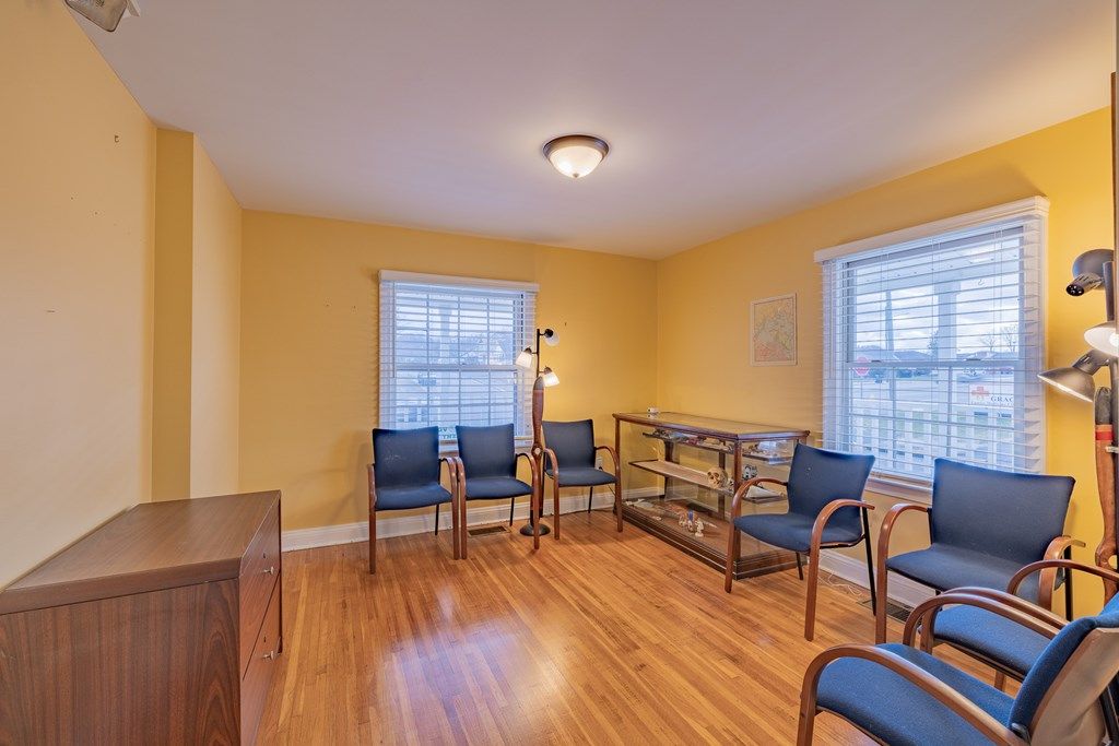 Photo of 1941 Euclid Ave, Bristol, VA 24201 (MLS # 104615)