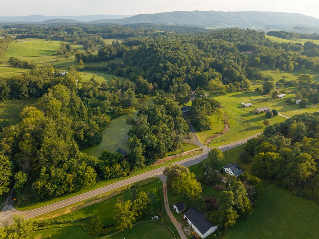 Photo of 7689 W Lee Highway, Rural Retreat, VA 24368 (MLS # 111728)