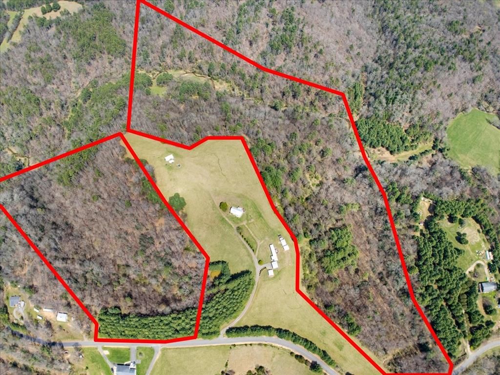 Photo of 110 Highlander Lane #00, Woodlawn, VA 24381 (MLS # 109736)