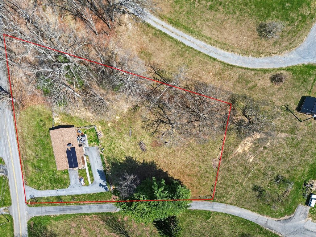 Photo of 1306 W Chilhowie St, Marion, VA 24354 (MLS # 109386)