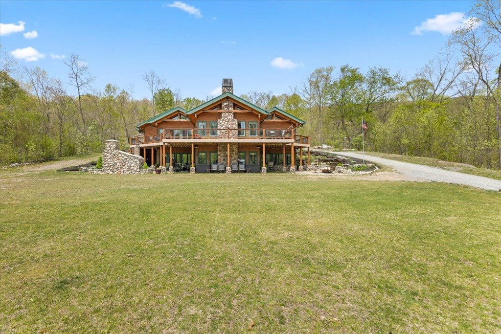 275 Coopers Corner