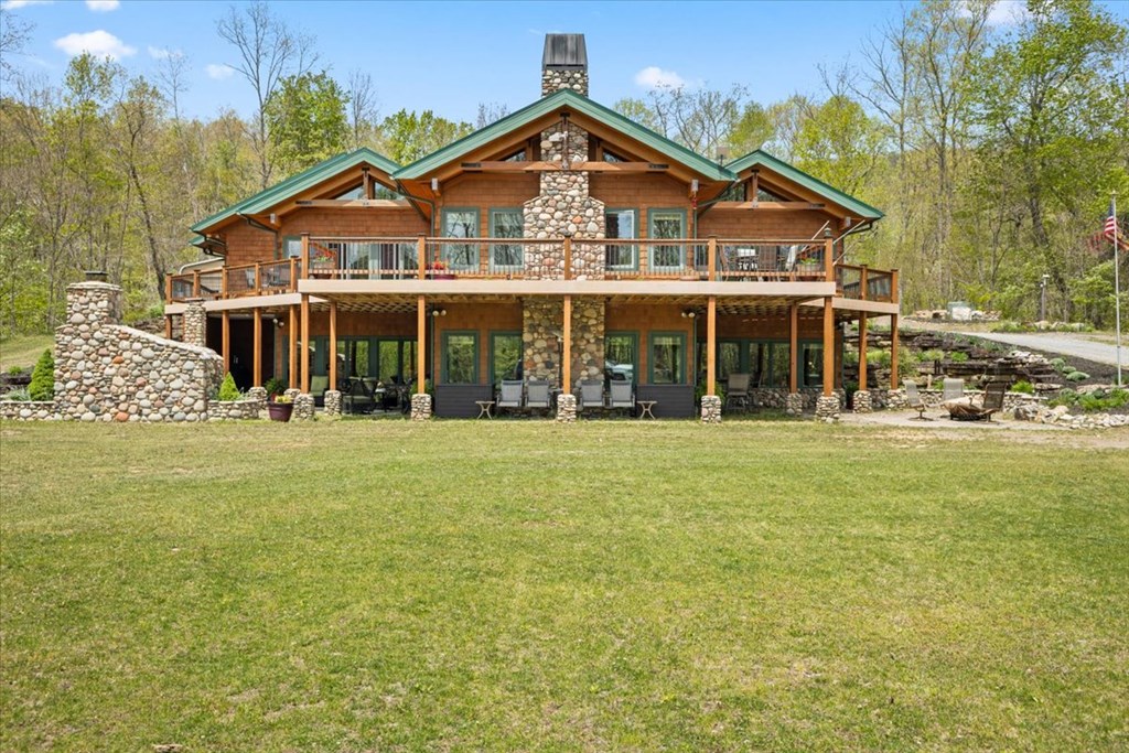 275 Coopers Corner