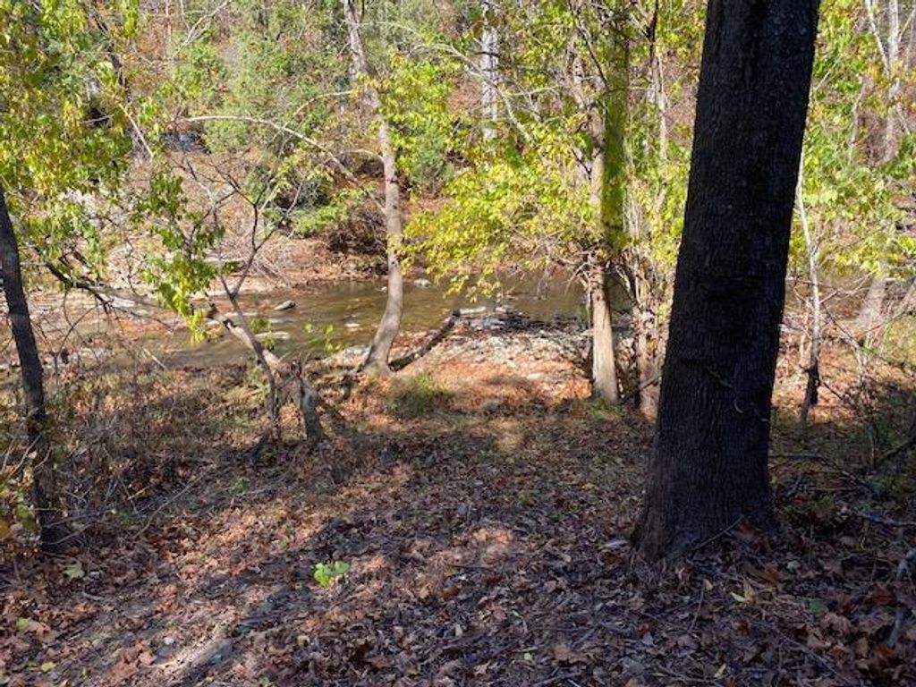 Photo of 6 W Lee Highway #6, Wytheville, VA 24382 (MLS # 104032)