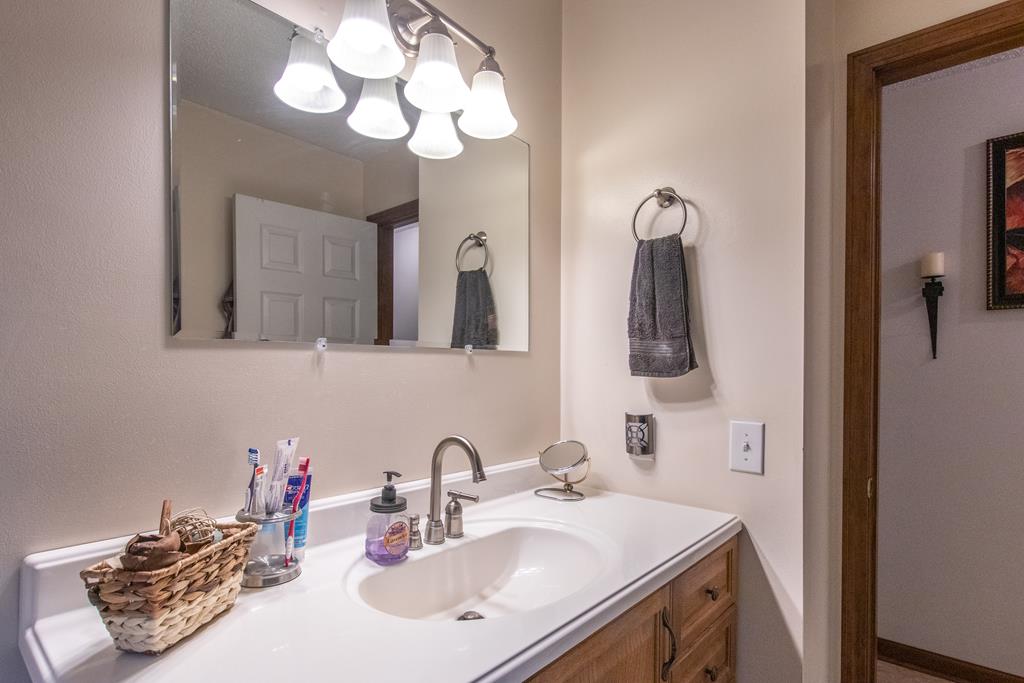 Glade Spring, Virginia 24340, United States, 3 Bedrooms Bedrooms, ,2 BathroomsBathrooms,Residential,Active,31963