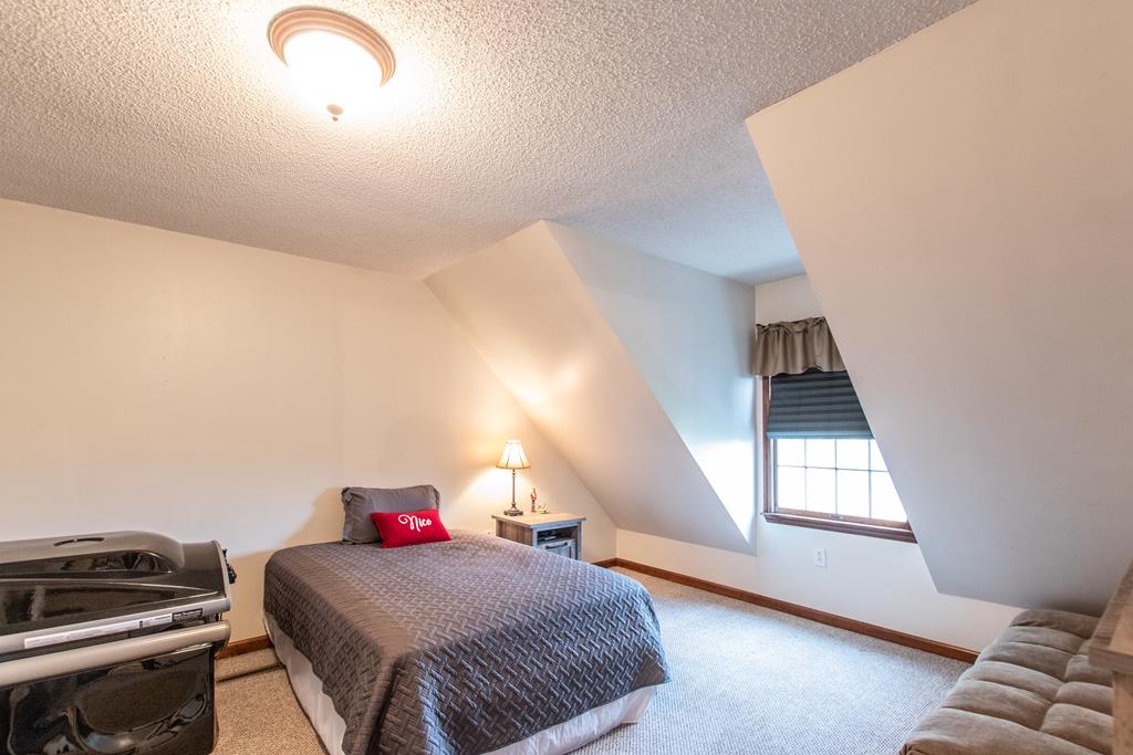 Glade Spring, Virginia 24340, United States, 3 Bedrooms Bedrooms, ,2 BathroomsBathrooms,Residential,Active,31963