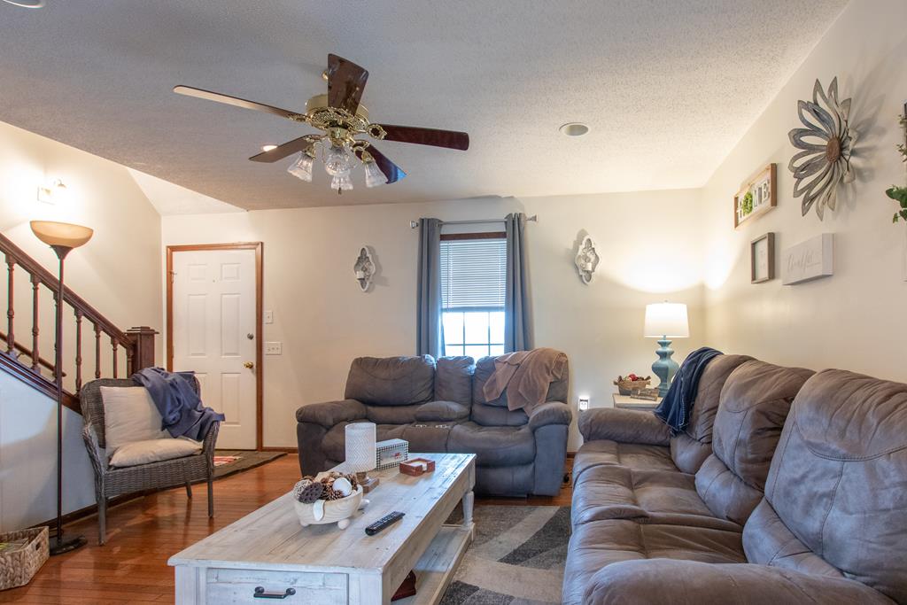 Glade Spring, Virginia 24340, United States, 3 Bedrooms Bedrooms, ,2 BathroomsBathrooms,Residential,Active,31963