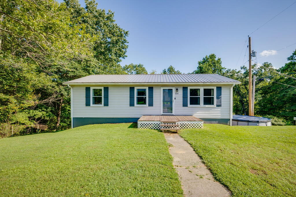 Photo of 124 Henry Kiser Road, Lebanon, VA 24266 (MLS # 111538)
