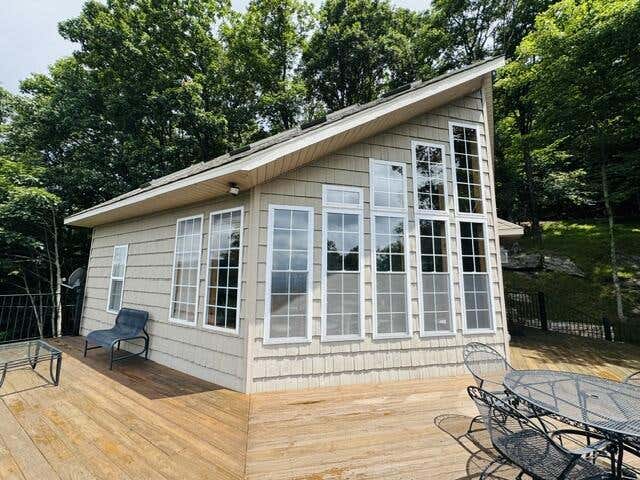 Photo of 1001 Crystal Springs Dr, Fancy Gap, VA 24328 (MLS # 111396)