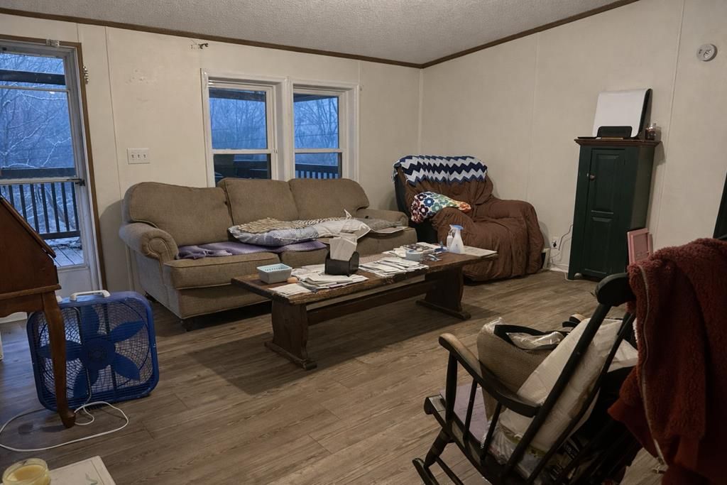 Photo of 5844 Poplar Camp Rd, Hillsville, VA 24343 (MLS # 109186)