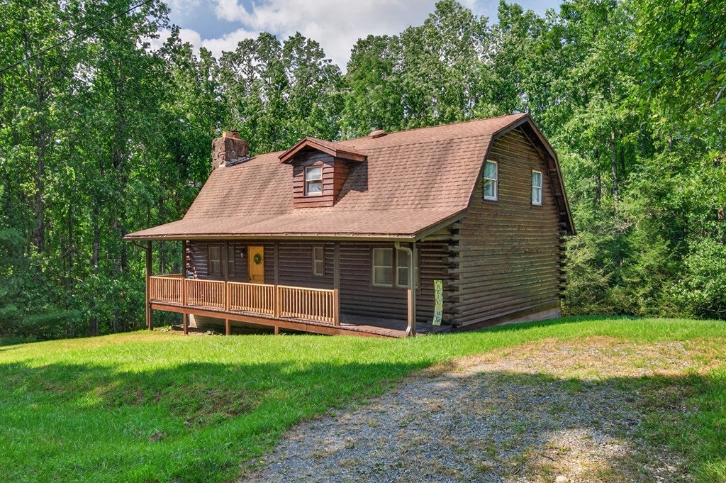 Photo of 110 Meadow View Trail, Fancy Gap, VA 24328 (MLS # 111299)
