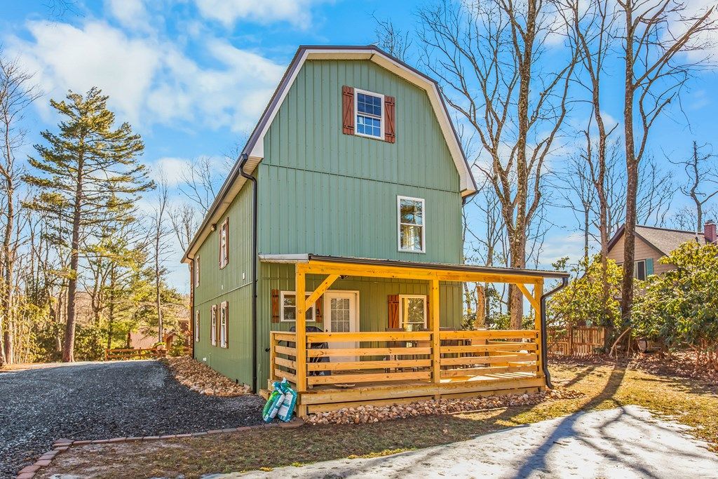Photo of 266 Mountaineer Way, Fancy Gap, VA 24328 (MLS # 105858)