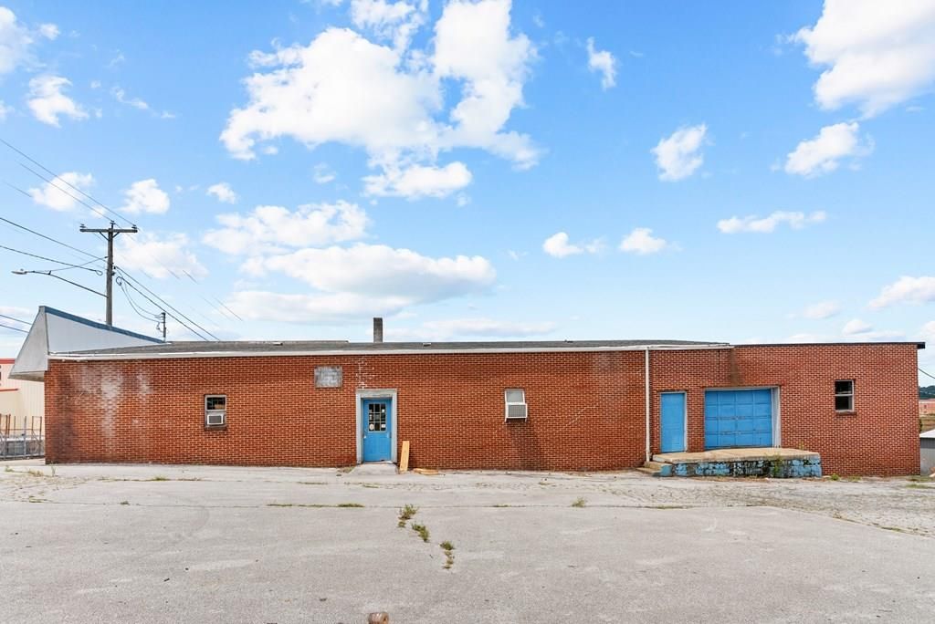 Photo of 313 S Main Street, Galax, VA 24333 (MLS # 110973)