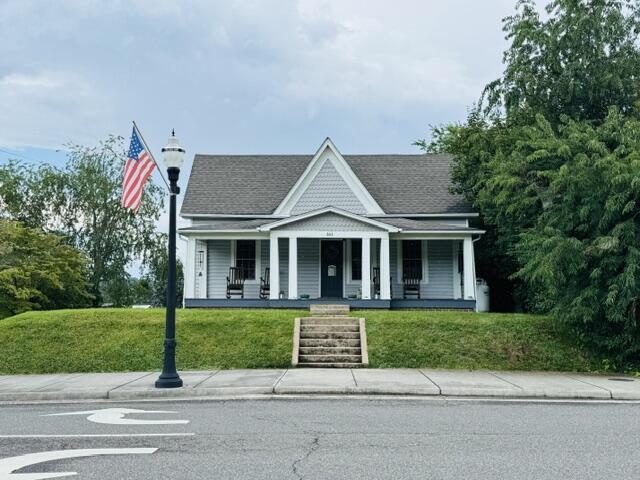 Photo of 503 N Main St, Galax, VA 24333 (MLS # 111413)