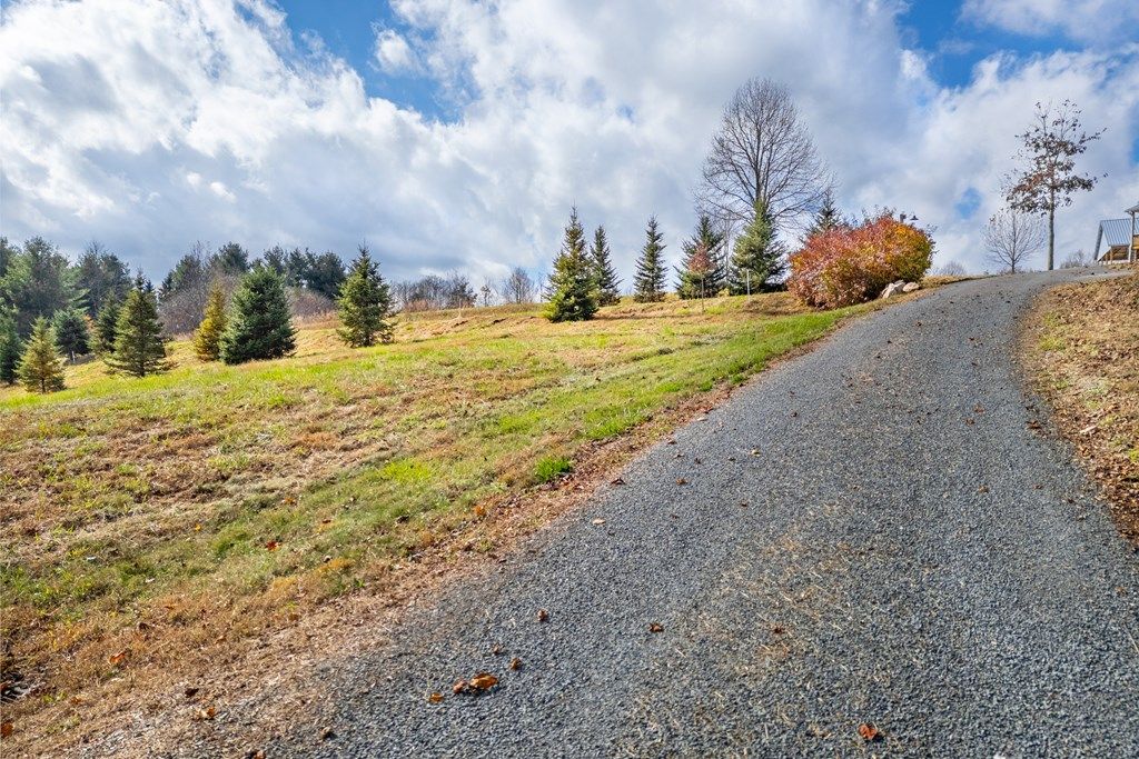 Photo of 38 Dogwood Ridge #2B, Fancy Gap, VA 24328 (MLS # 103961)