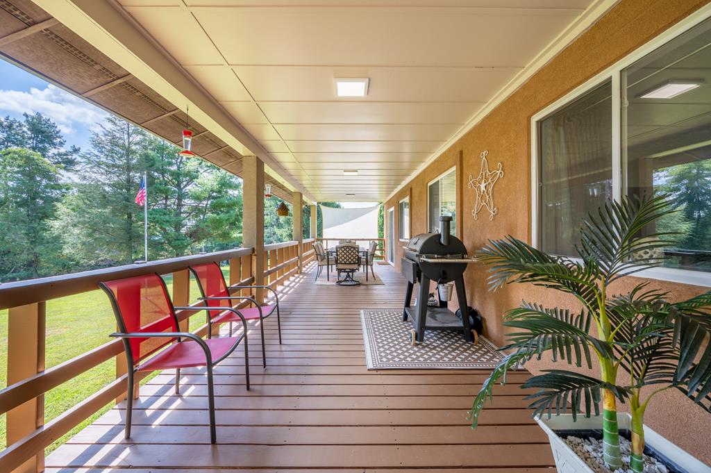 Fancy Gap, Virginia 24328, United States, 4 Bedrooms Bedrooms, ,2 BathroomsBathrooms,Residential,Active,202230