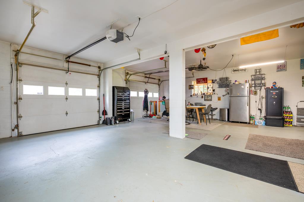 Fancy Gap, Virginia 24328, United States, 4 Bedrooms Bedrooms, ,2 BathroomsBathrooms,Residential,Active,202230