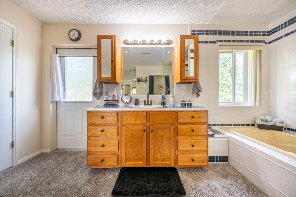 Fancy Gap, Virginia 24328, United States, 4 Bedrooms Bedrooms, ,2 BathroomsBathrooms,Residential,Active,202230