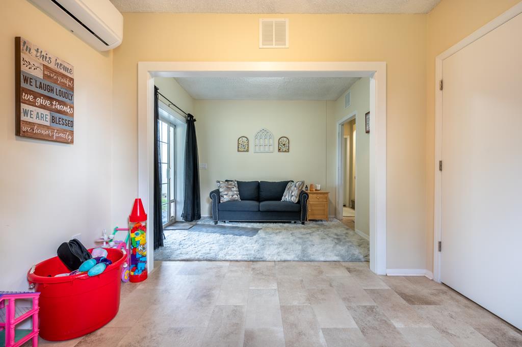 Fancy Gap, Virginia 24328, United States, 4 Bedrooms Bedrooms, ,2 BathroomsBathrooms,Residential,Active,202230