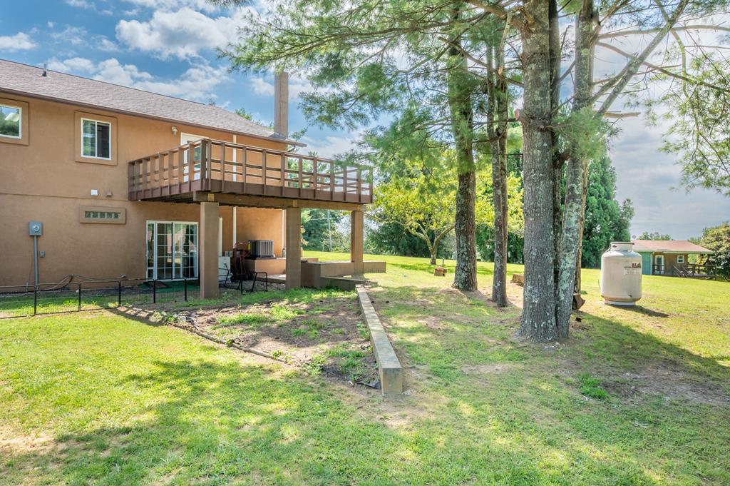 Fancy Gap, Virginia 24328, United States, 4 Bedrooms Bedrooms, ,2 BathroomsBathrooms,Residential,Active,202230