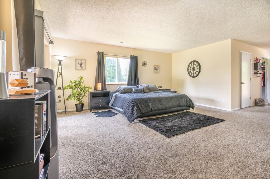 Fancy Gap, Virginia 24328, United States, 4 Bedrooms Bedrooms, ,2 BathroomsBathrooms,Residential,Active,202230