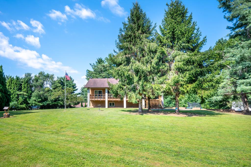 Fancy Gap, Virginia 24328, United States, 4 Bedrooms Bedrooms, ,2 BathroomsBathrooms,Residential,Active,202230