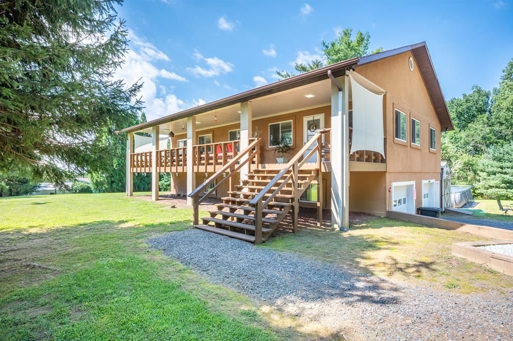 Photo of 292 Thunder Hill Rd, Fancy Gap, VA 24328 (MLS # 103240)