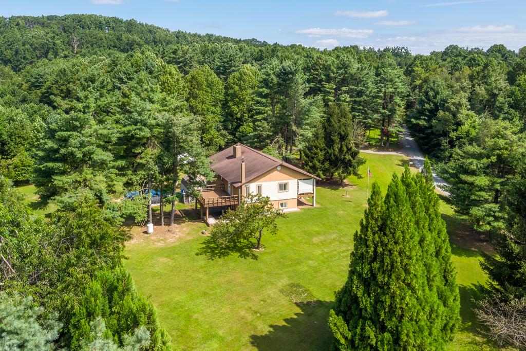 Fancy Gap, Virginia 24328, United States, 4 Bedrooms Bedrooms, ,2 BathroomsBathrooms,Residential,Active,202230