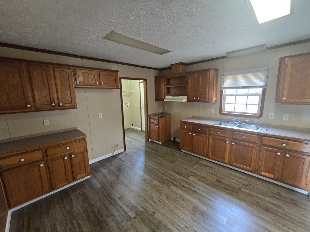 Photo of 472 Carline Avenue, Tazewell, VA 24651 (MLS # 103969)