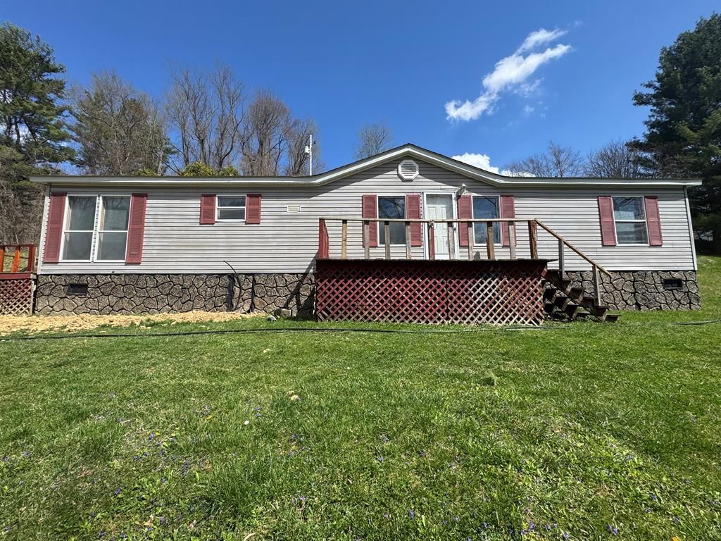 Photo of 116 Clayton Drive, North Tazewell, VA 24630 (MLS # 109420)