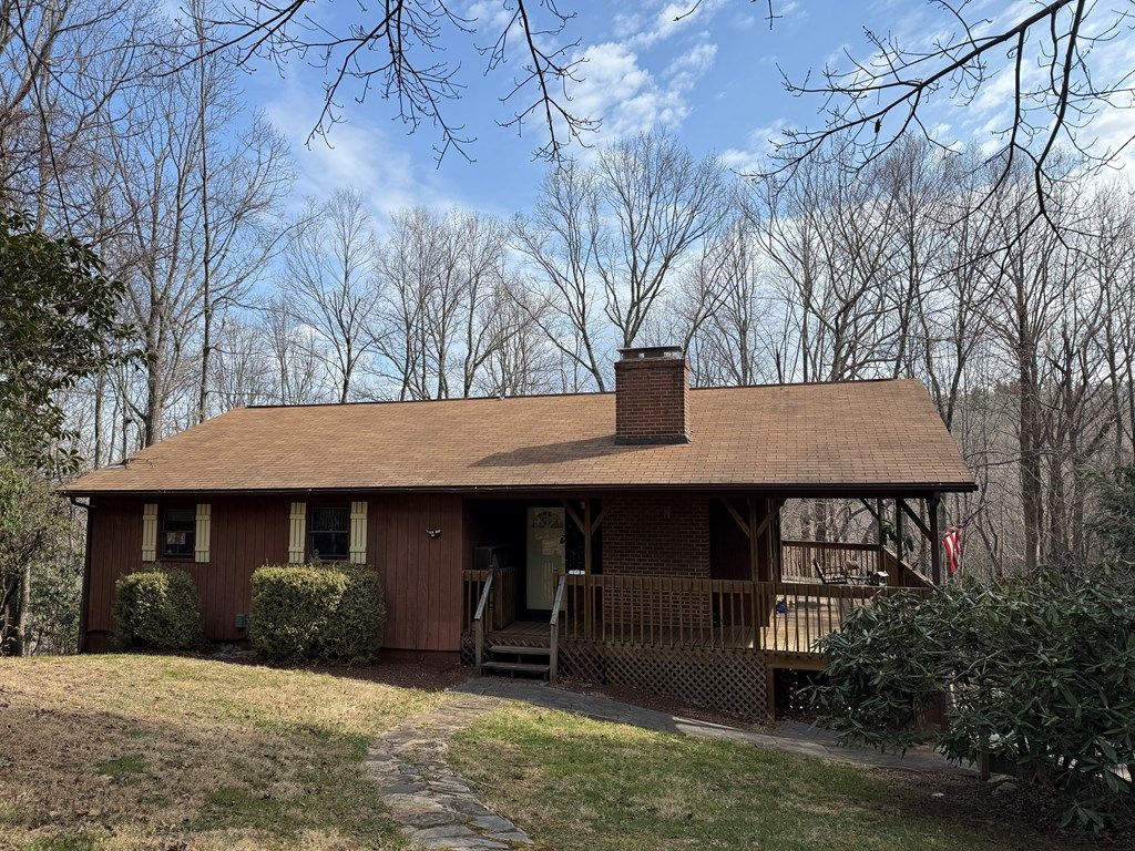 Photo of 154 Powhatan Trail, Fancy Gap, VA 24328 (MLS # 109459)