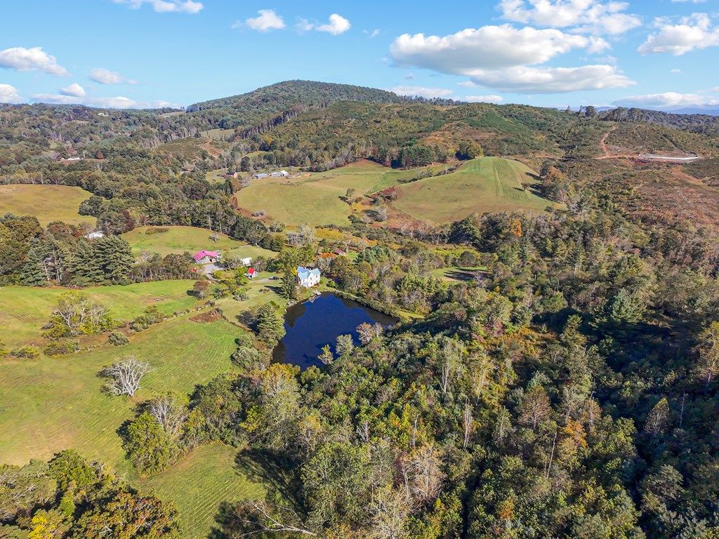 Photo of 3833 Liberty Hill Rd, Fries, VA 24330 (MLS # 103705)