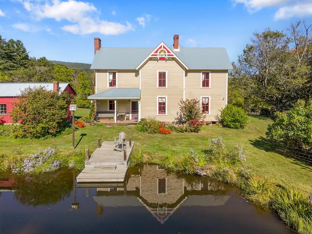Photo of 3833 Liberty Hill Rd, Fries, VA 24330 (MLS # 103705)
