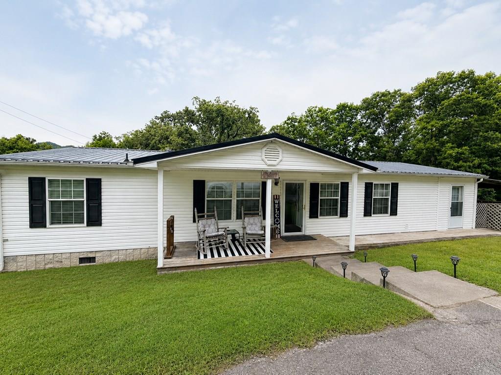 Photo of 3095 Redbud Hwy, Honaker, VA 24260 (MLS # 111162)