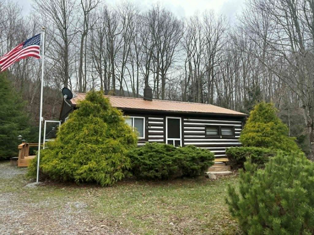 Photo of 916 Laurel Valley Rd, Troutdale, VA 24378 (MLS # 109310)