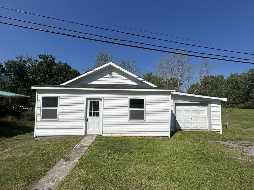 Photo of 379 Freedom Avenue, Tazewell, VA 24651 (MLS # 110196)