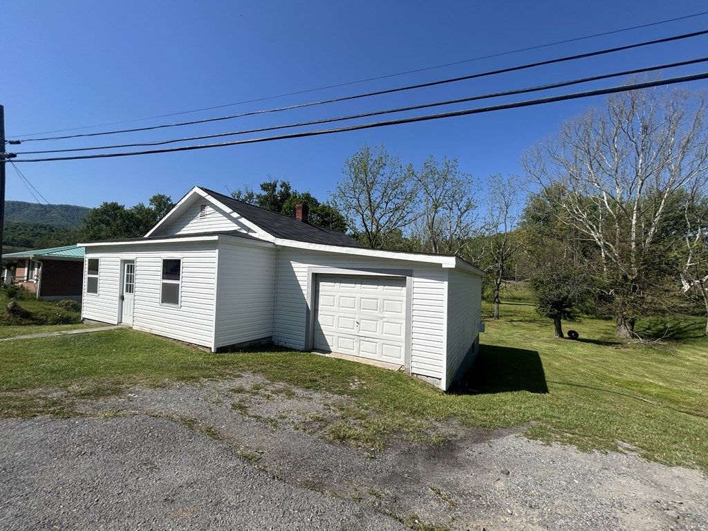 Photo of 379 Freedom Avenue, Tazewell, VA 24651 (MLS # 110196)