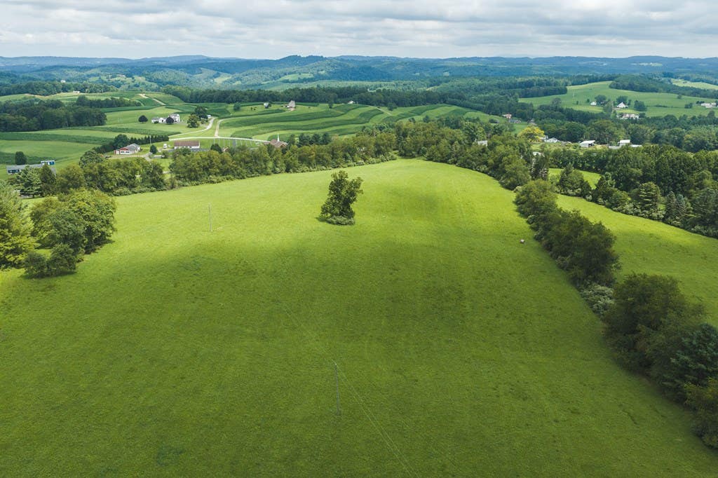 Photo of 1 Ridgeview Rd, Floyd, VA 24091 (MLS # 111361)