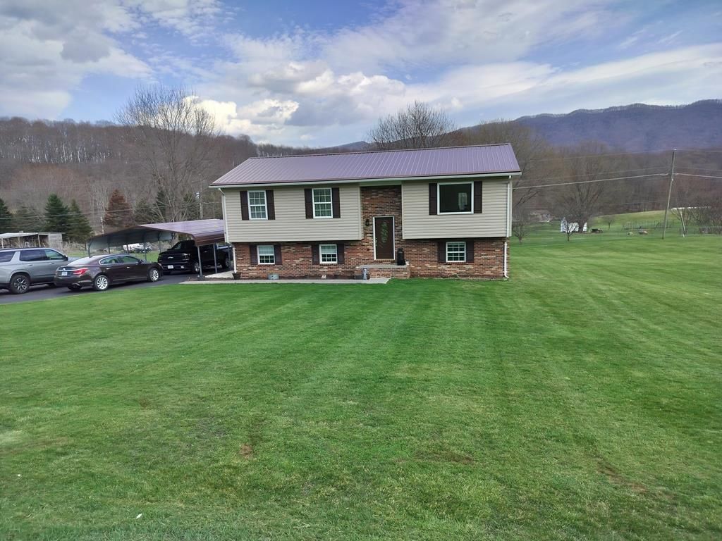 Photo of 6288 Thompson Valley, Tazewell, VA 24651 (MLS # 109405)