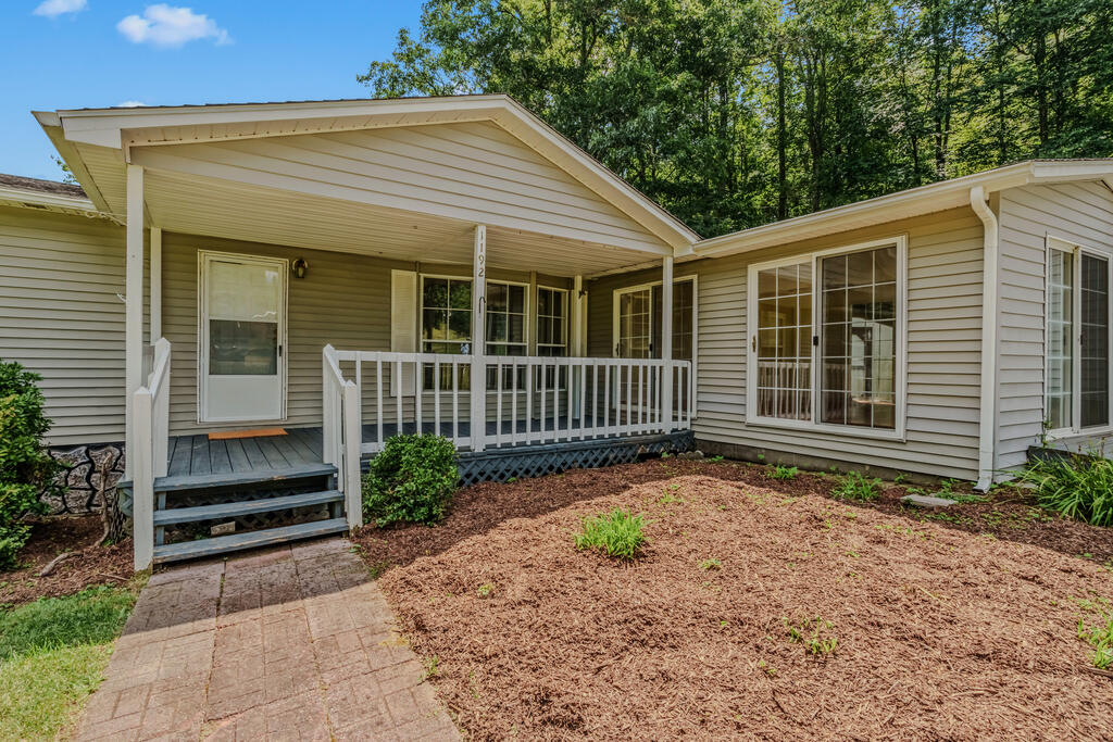 Photo of 1192 Millstone Rd, Woodlawn, VA 24381 (MLS # 111773)