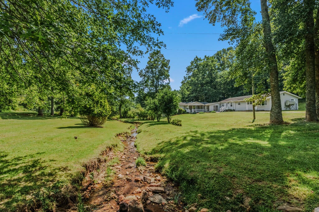 Photo of 1192 Millstone Rd, Woodlawn, VA 24381 (MLS # 111773)