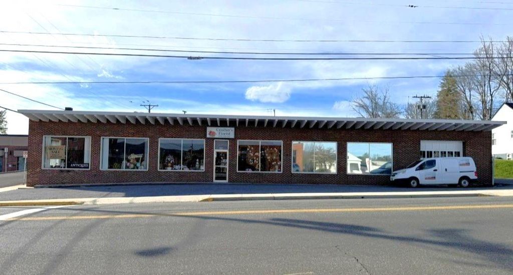 Photo of 200 E Monroe Street, Wytheville, VA 24382 (MLS # 109486)