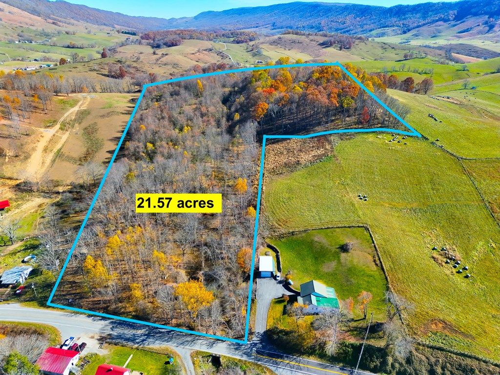 Photo of 3755 B F Buchanan Highway/Quarter Horse Circle #94,97A,99, Tazewell, VA 24608 (MLS # 104035)