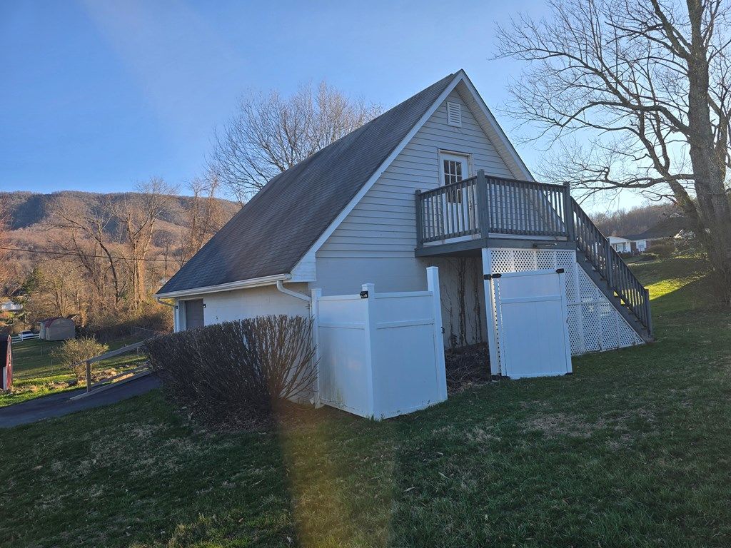 Photo of 187 Painter Street, Tazewell, VA 24651 (MLS # 109127)