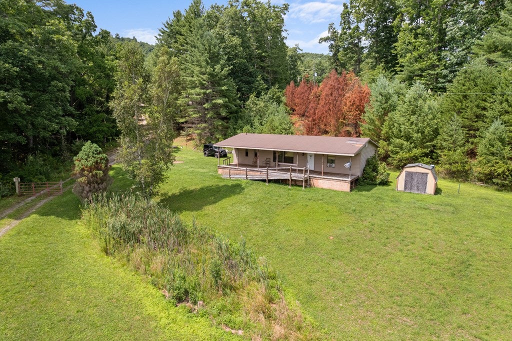 Photo of 103 Celebrity Lane, Ivanhoe, VA 24350 (MLS # 111201)