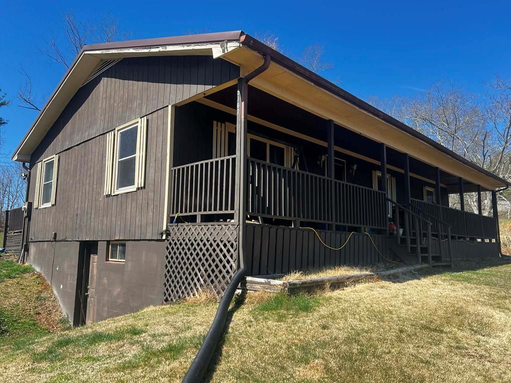 Photo of 5167 Ivanhoe Rd, Fries, VA 24330 (MLS # 109240)