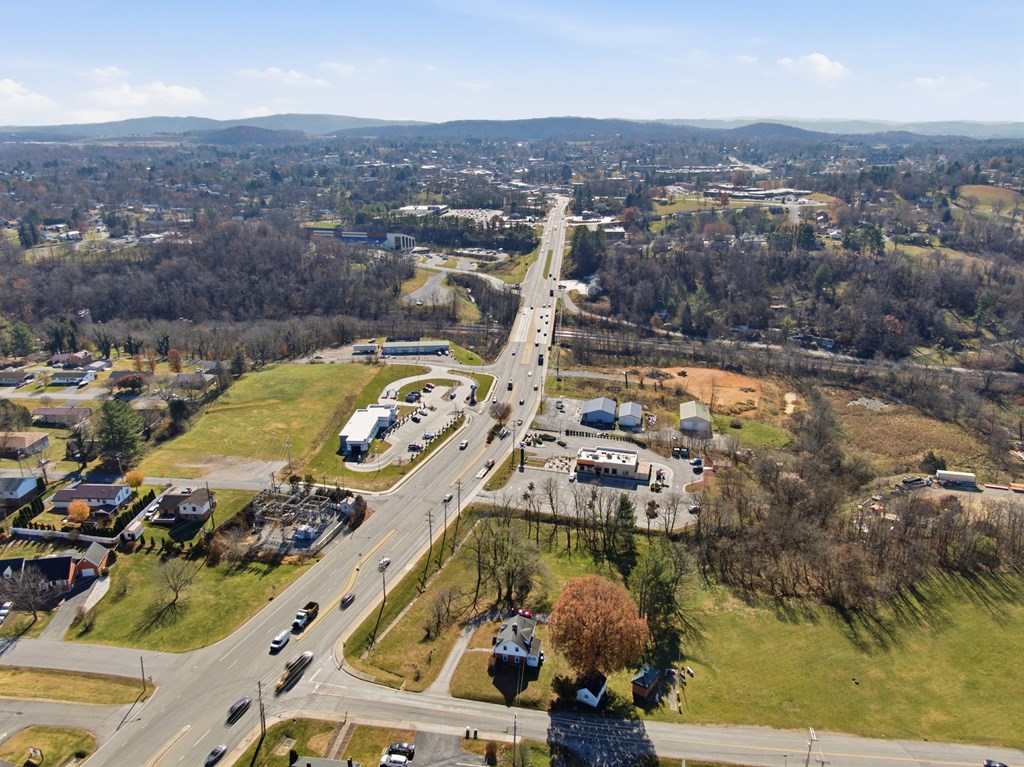 45 NW Scattergood Dr