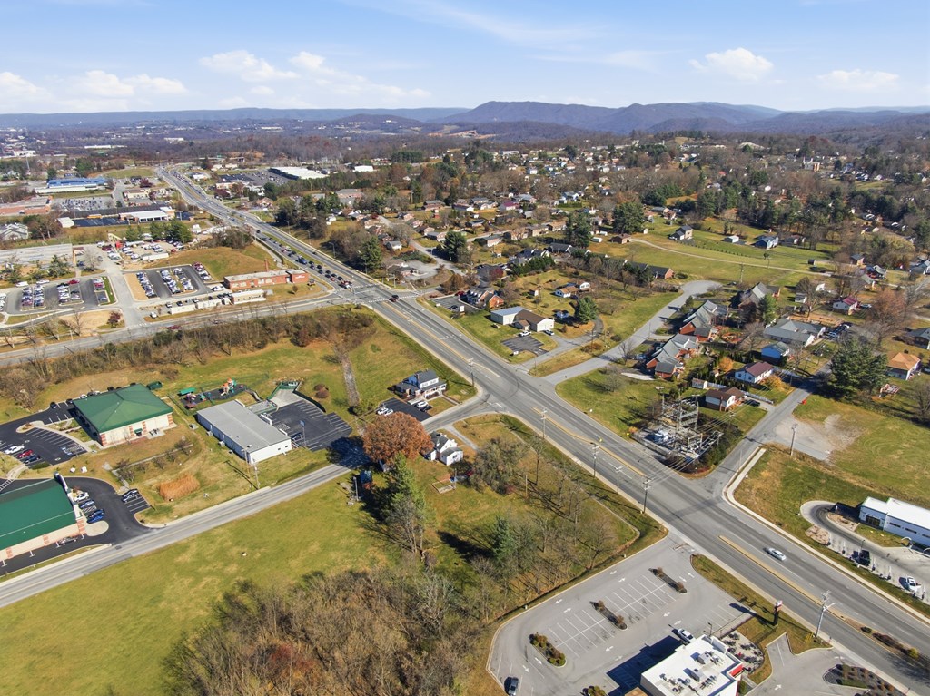 45 NW Scattergood Dr