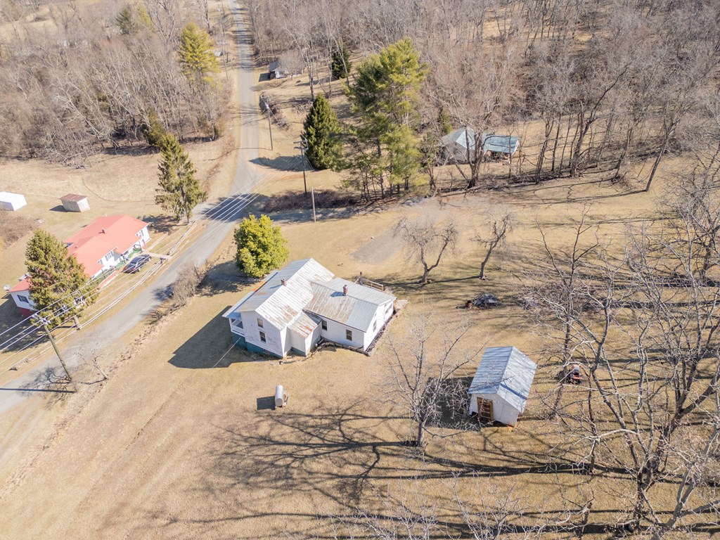 Austinville, Virginia 24312, United States, 3 Bedrooms Bedrooms, ,2 BathroomsBathrooms,Residential,Active,89209